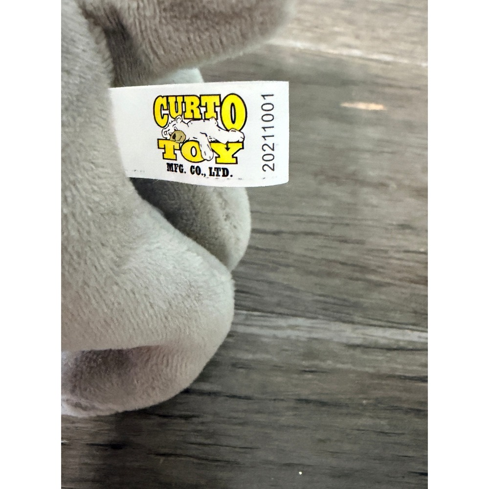 Gardner-Webb University GWU Runnin Bulldogs Mascot Plush - Picture 4 of 5